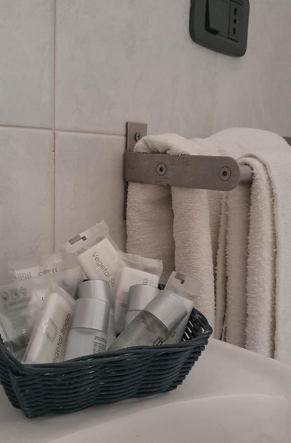 Hotel Mediterraneo Giovinazzo Εξωτερικό φωτογραφία