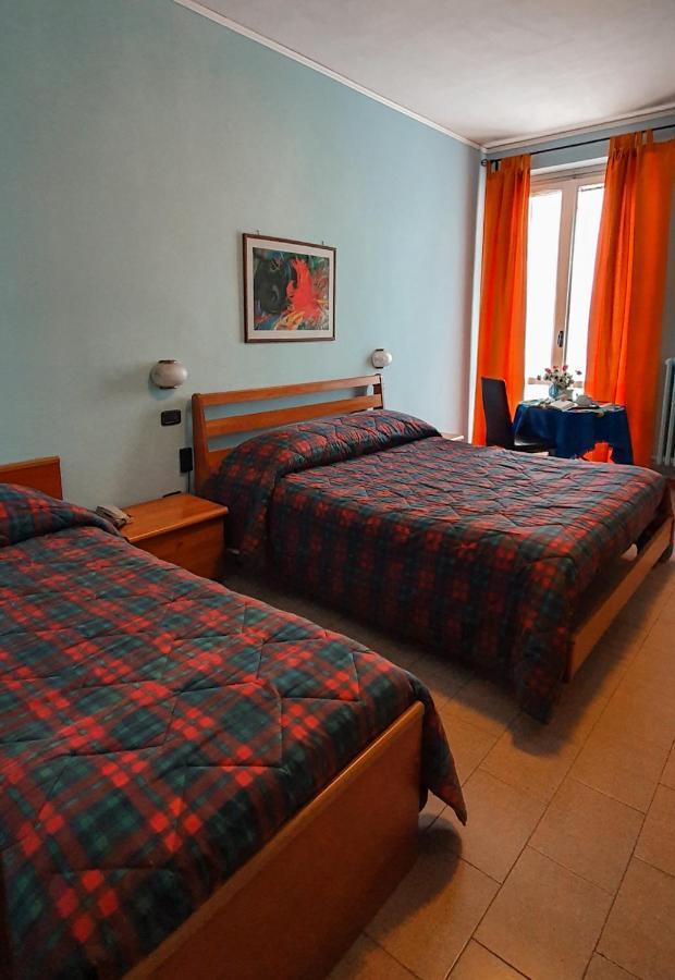 Hotel Mediterraneo Giovinazzo Εξωτερικό φωτογραφία